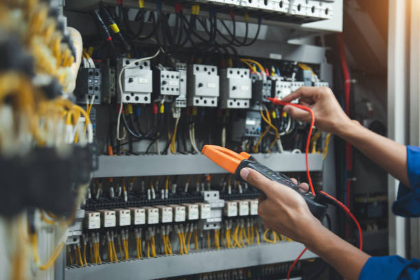 Best Licensed Electrician  in Endwell, NY
